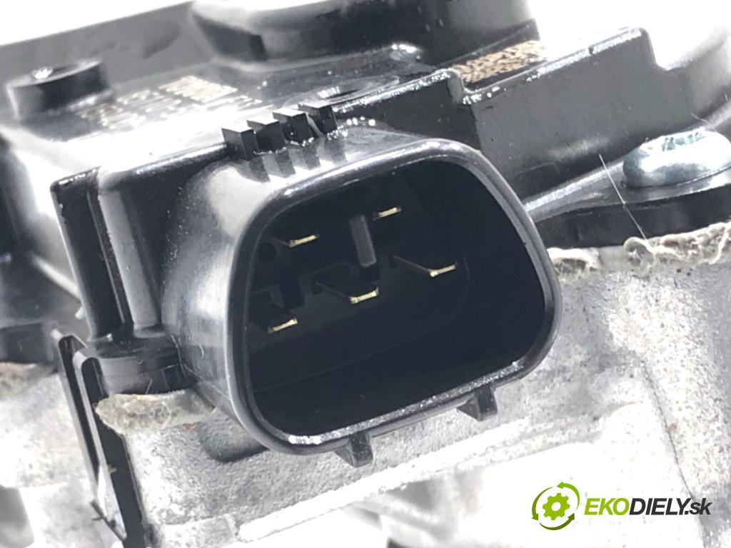 LEXUS LBX  2025 100 kW Hybrid (MAYH10)   (1490 ccm / 100 kW / 136 KM) 1490 Mechanizmus stieračov predný 85110-52A10 (Motorček stieračov predný)