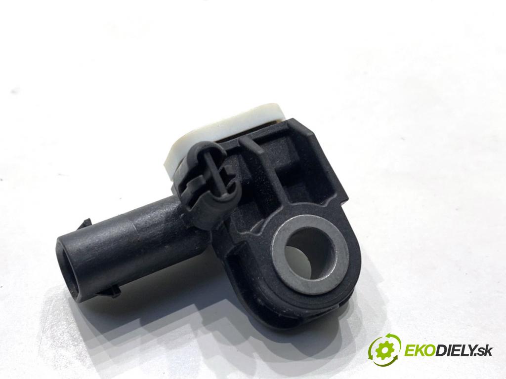 LEXUS LBX  2025 100 kW Hybrid (MAYH10)   (1490 ccm / 100 kW / 136 KM) 1490 Snímač nárazu 89173-52210 (Snímač nárazu)