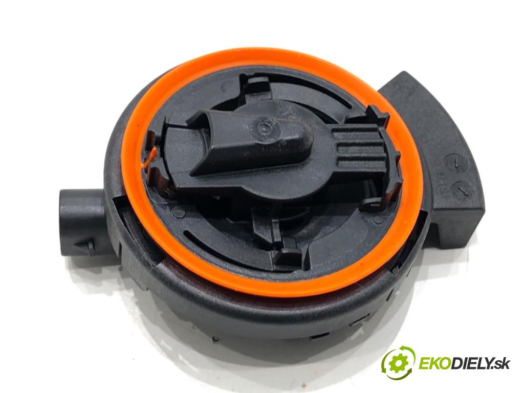 LEXUS LBX  2025 100 kW Hybrid (MAYH10)   (1490 ccm / 100 kW / 136 KM) 1490 Snímač nárazu 8983A-52030 (Snímač nárazu)