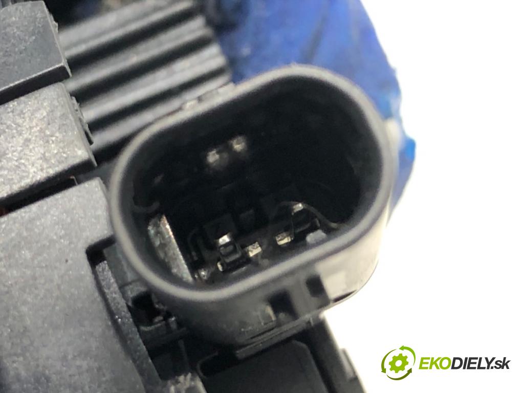 LEXUS LBX  2025 100 kW Hybrid (MAYH10)   (1490 ccm / 100 kW / 136 KM) 1490 Snímač nárazu 8983A-52030 (Snímač nárazu)