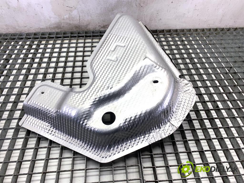 LEXUS LBX  2025 100 kW Hybrid (MAYH10)   (1490 ccm / 100 kW / 136 KM) 1490 Clona termický