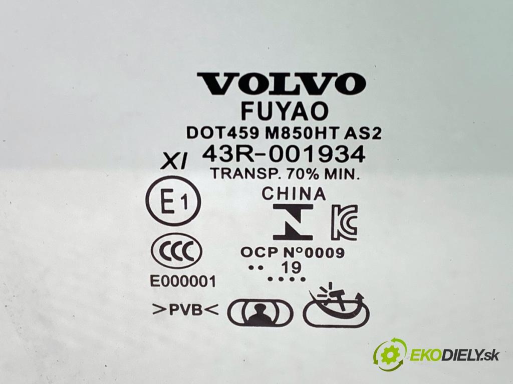 VOLVO S90 II sedan 2019 223 kW T8 Hybrid AWD 1969 Okno pravy predný DVOJNÁSOBNÝ: