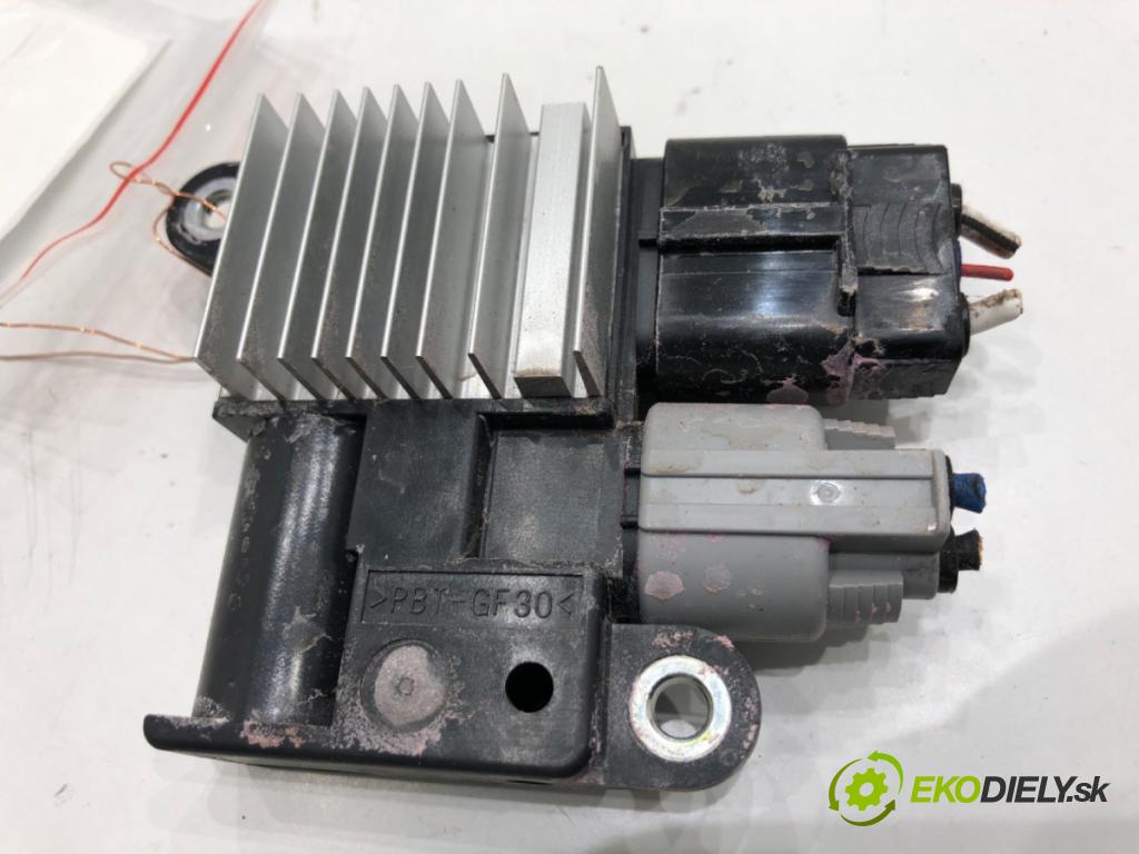 LEXUS LBX  2025 100 kW Hybrid (MAYH10)   (1490 ccm / 100 kW / 136 KM) 1490 Modul ventilátora 89257-499300