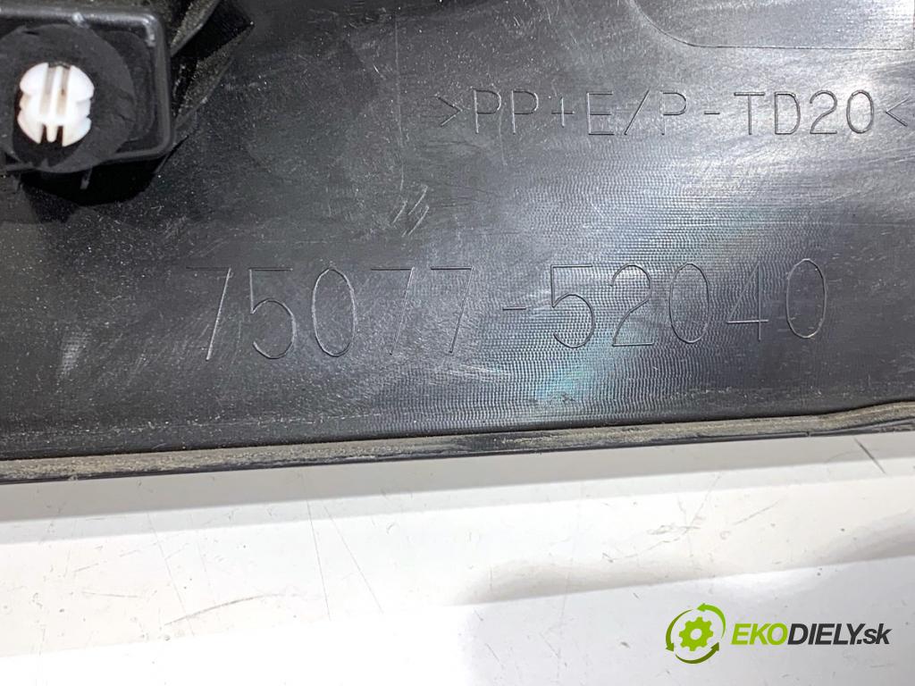 LEXUS LBX  2025 100 kW Hybrid (MAYH10)   (1490 ccm / 100 kW / 136 KM) 1490 Lišta Dvere pravy zad 75077-52040