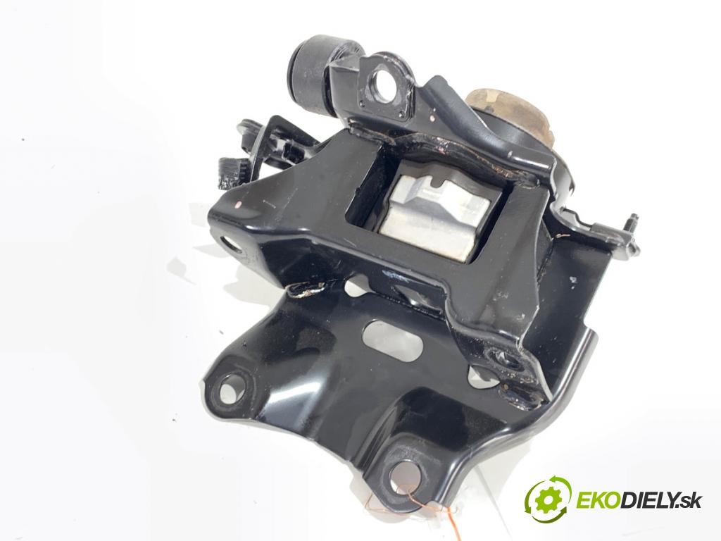 LEXUS LBX  2025 100 kW Hybrid (MAYH10)   (1490 ccm / 100 kW / 136 KM) 1490 AirBag prevodovky  (Držiak prevodovky)