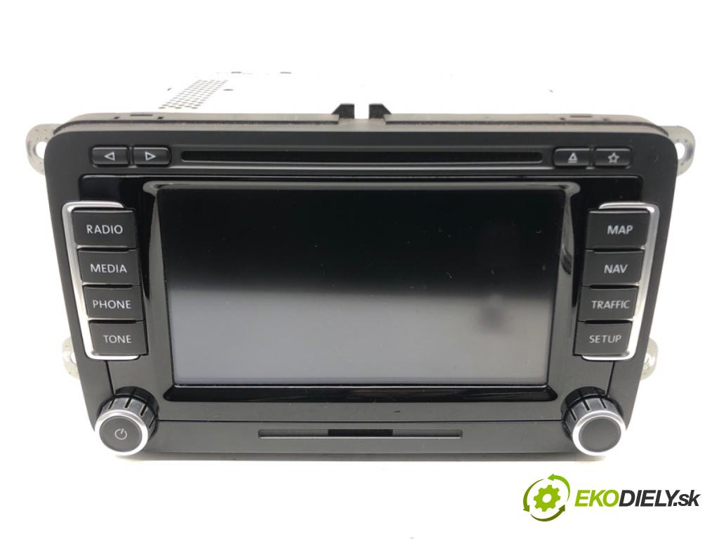 VW PASSAT B7 Kombi 2012 103 kW 2.0 TDI 1968 RADIO 1T0035680H (Audio zariadenie)
