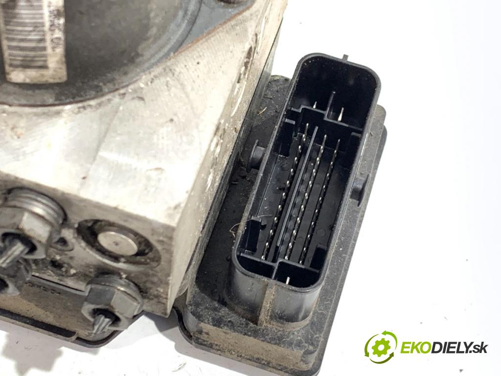 VW PASSAT B7 Kombi 2012 103 kW 2.0 TDI 1968 Pumpa ABS 3AA614109BK (Pumpa ABS)