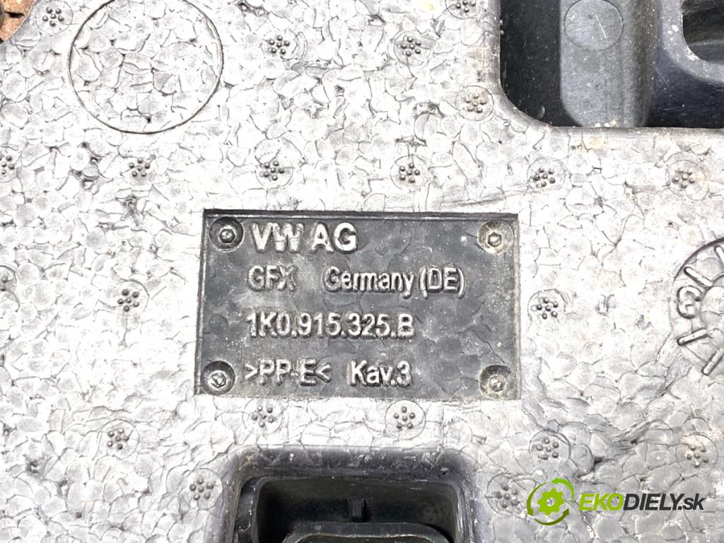VW PASSAT B7 Kombi 2012 103 kW 2.0 TDI 1968 Obal akumulátora 1K0915325B
