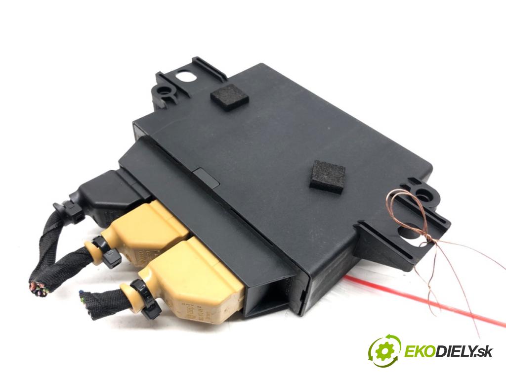 VW PASSAT B7 Kombi 2012 103 kW 2.0 TDI 1968 Modul PDC 3AE919475B (Riadiaca jednotka ostatné)