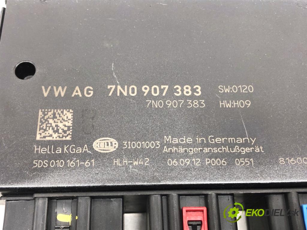 VW PASSAT B7 Kombi 2012 103 kW 2.0 TDI 1968 modul tažného oka 7N0907383 (Řídící jednotka ostatní)