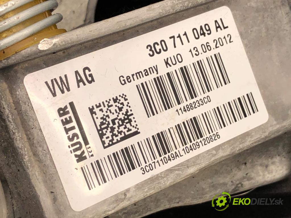 VW PASSAT B7 Kombi 2012 103 kW 2.0 TDI 1968 Kulisa 3C0711049AL (Rýchlostná páka (kulisa))