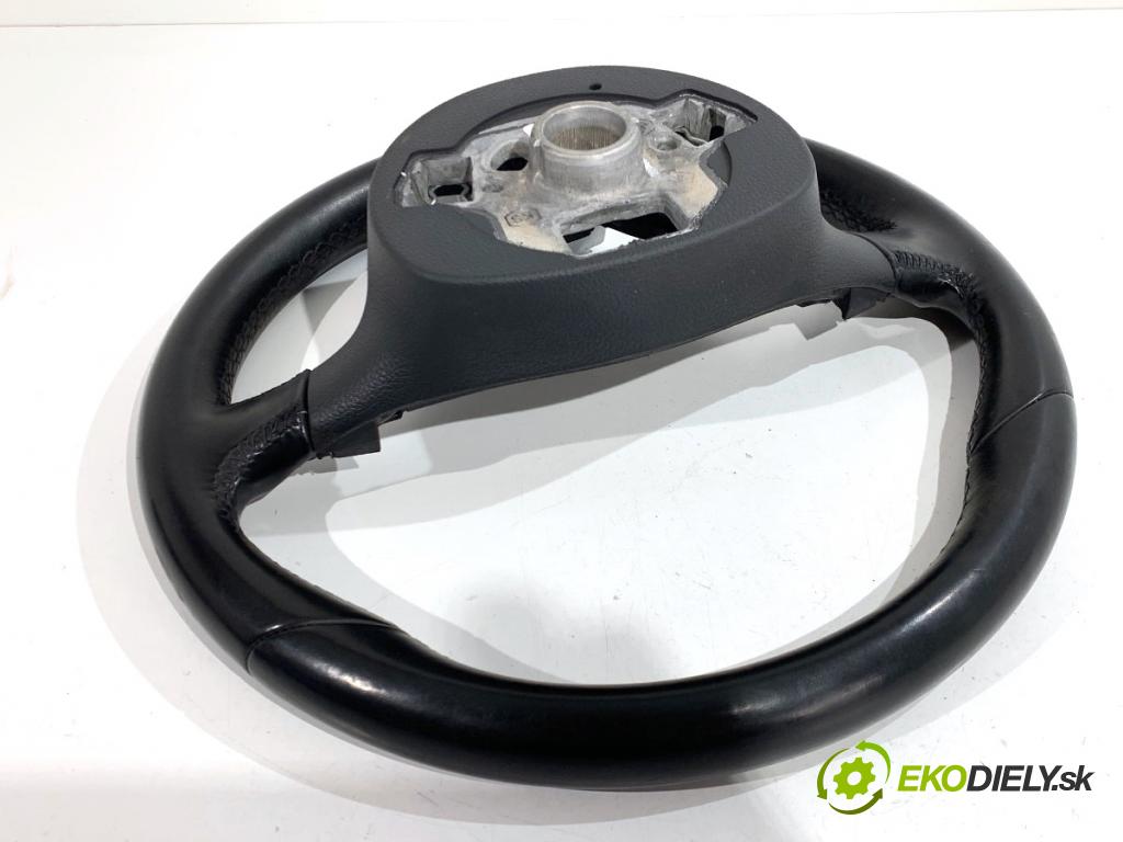 VW PASSAT B7 Kombi 2012 103 kW 2.0 TDI 1968 Volant 3C8419091BE (Volant)