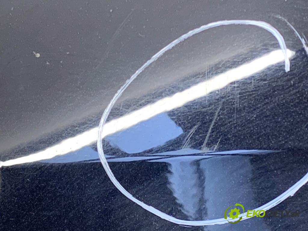 VW PASSAT B7 Kombi 2012 103 kW 2.0 TDI 1968 blatník levý přední část LC9X LC9X