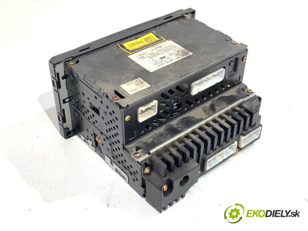 TOYOTA RAV 4 II SUV 2001 85 kW 2.0 D 4WD (CLA20_, CLA21_) 1995 RADIO 86120-42061 (Audio zariadenie)