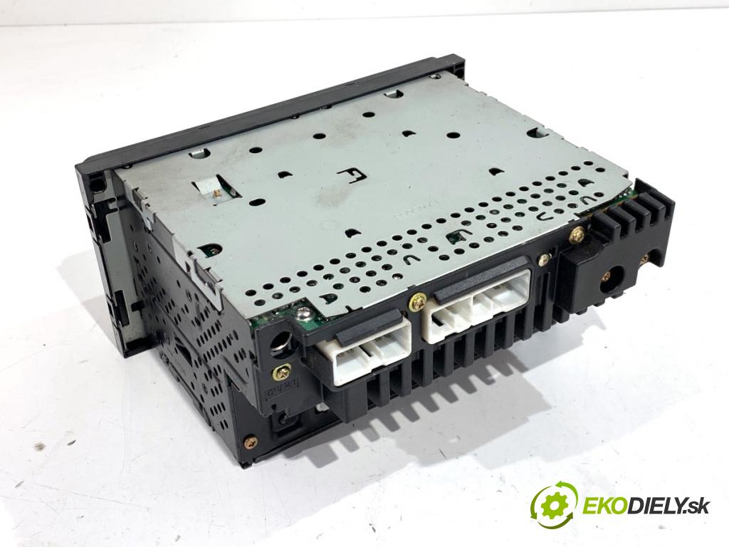 TOYOTA RAV 4 II SUV 2001 85 kW 2.0 D 4WD (CLA20_, CLA21_) 1995 RADIO 86120-42061 (Audio zariadenie)