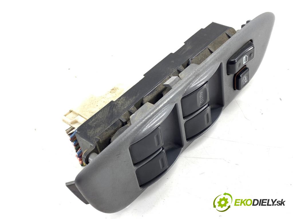 TOYOTA RAV 4 II SUV 2001 85 kW 2.0 D 4WD (CLA20_, CLA21_) 1995 Prepínač okien 84820-42090 (Prepínacie páčky pod volantom)