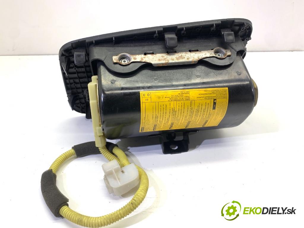 TOYOTA RAV 4 II SUV 2001 85 kW 2.0 D 4WD (CLA20_, CLA21_) 1995 AirBag spolujazdca  (Airbag)