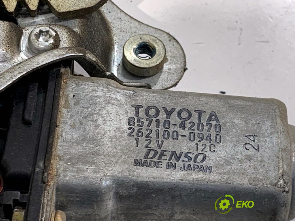 TOYOTA RAV 4 II SUV 2001 85 kW 2.0 D 4WD (CLA20_, CLA21_) 1995 mechanismus okna pravý přední část 85710-42070