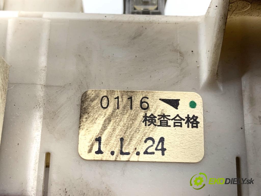 TOYOTA RAV 4 II SUV 2001 85 kW 2.0 D 4WD (CLA20_, CLA21_) 1995 Modul BSI 81980-50030 (Poistková skrinka)