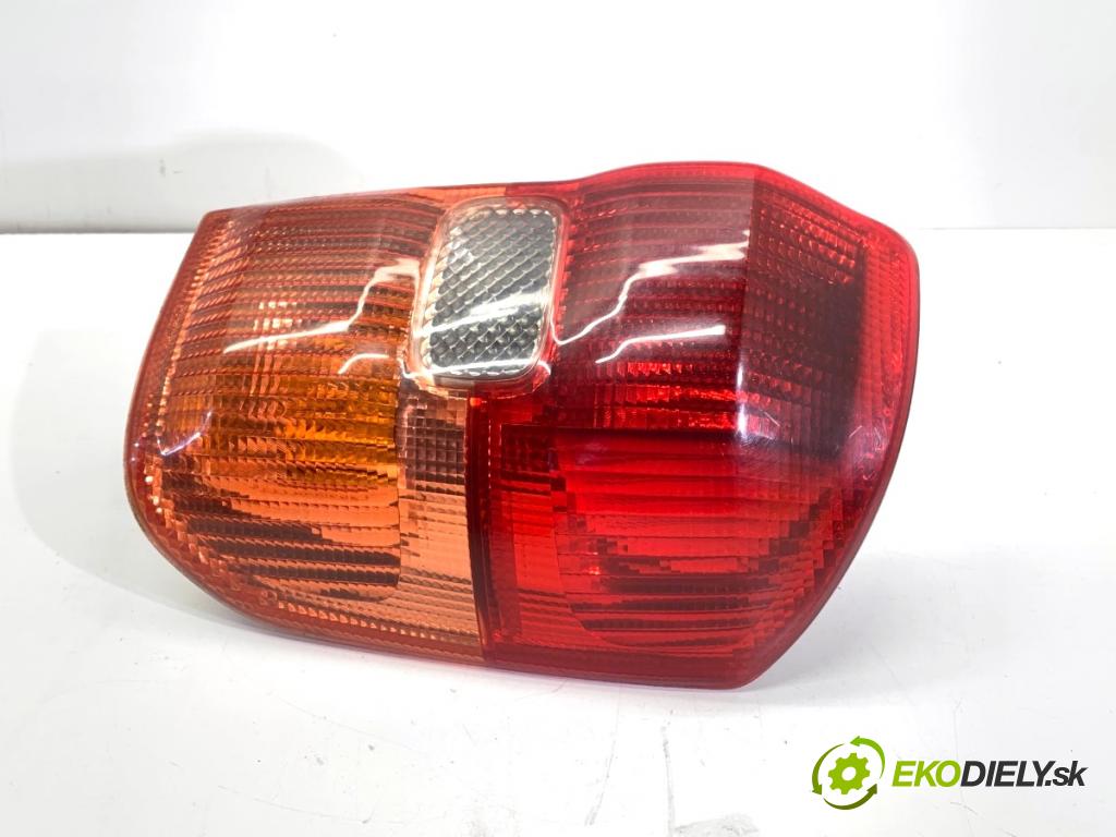 TOYOTA RAV 4 II SUV 2001 85 kW 2.0 D 4WD (CLA20_, CLA21_) 1995 světlo pravý zadní část 