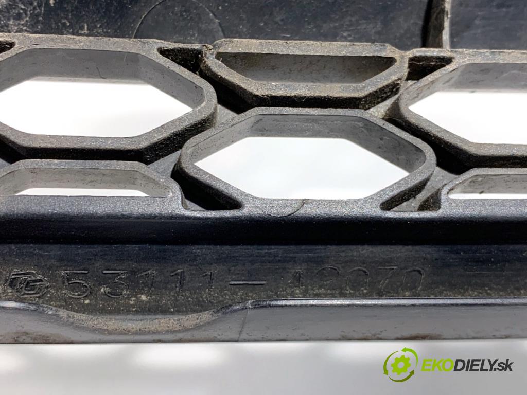 TOYOTA RAV 4 II SUV 2001 85 kW 2.0 D 4WD (CLA20_, CLA21_) 1995 Mriežka maska  (Mriežka predná (maska chladiča))