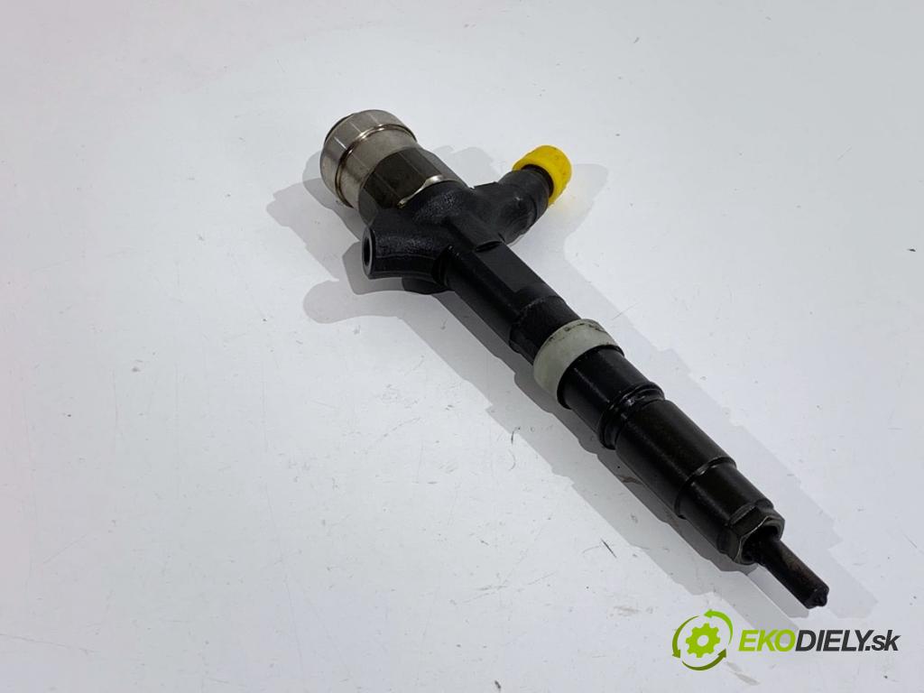 TOYOTA RAV 4 II SUV 2001 85 kW 2.0 D 4WD (CLA20_, CLA21_) 1995 vstrekovač 23670-27030 (Vstrekovač paliva)