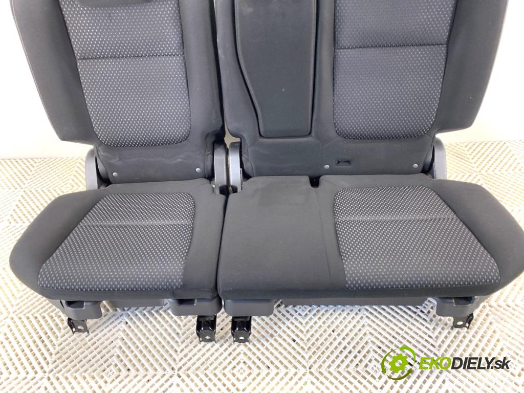 MITSUBISHI OUTLANDER III SUV 2017 110 kW 2.0 4WD (GF7W) 1998 Sedadlo druhý rad