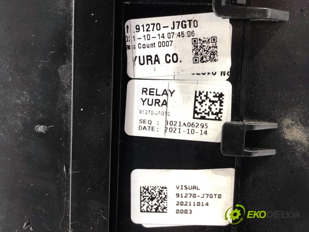 KIA CEED SUV 2021 118 kW 1.5 T-GDI 1482 skříňka poistková 91270-J7GT0 (Pojistková skříňka)