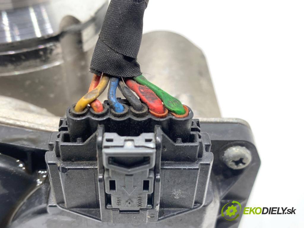 KIA CEED SUV 2021 118 kW 1.5 T-GDI 1482 Škrtiaca klapka 35100-08200 (Škrtiaca klapka)