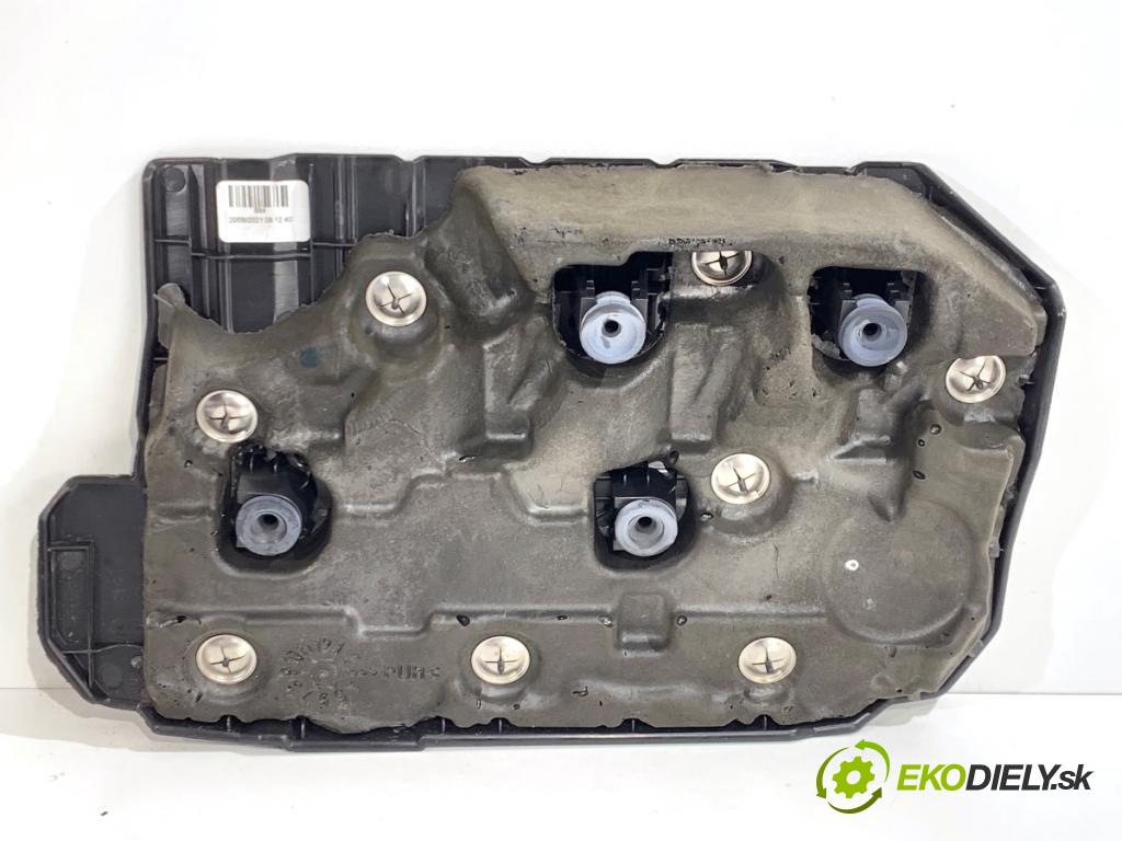 KIA CEED SUV 2021 118 kW 1.5 T-GDI 1482 Kryt Motor 29240-08400 (Kryt motora)