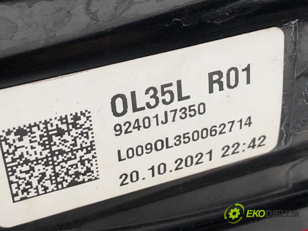 KIA CEED SUV 2021 118 kW 1.5 T-GDI 1482 Svetlo ľavy zad 92401J7350