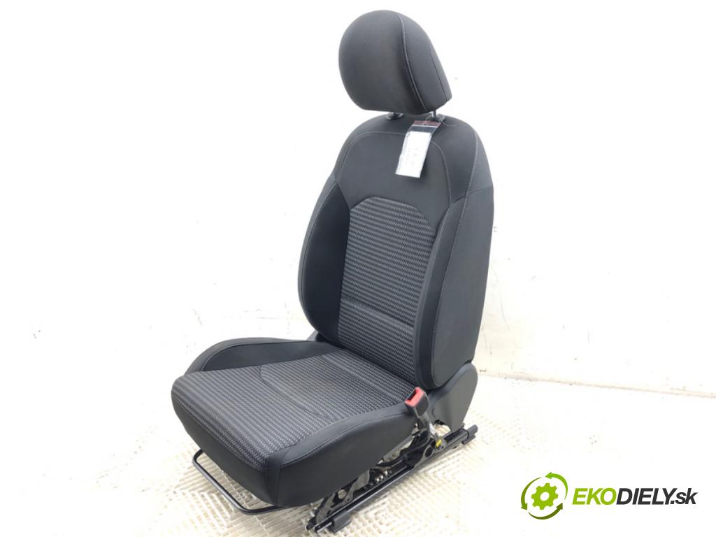 KIA CEED SUV 2021 118 kW 1.5 T-GDI 1482 Sedadlo pravy predný