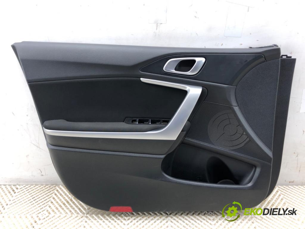 KIA CEED SUV 2021 118 kW 1.5 T-GDI 1482 čalúnenie Dvere ľavy predný 