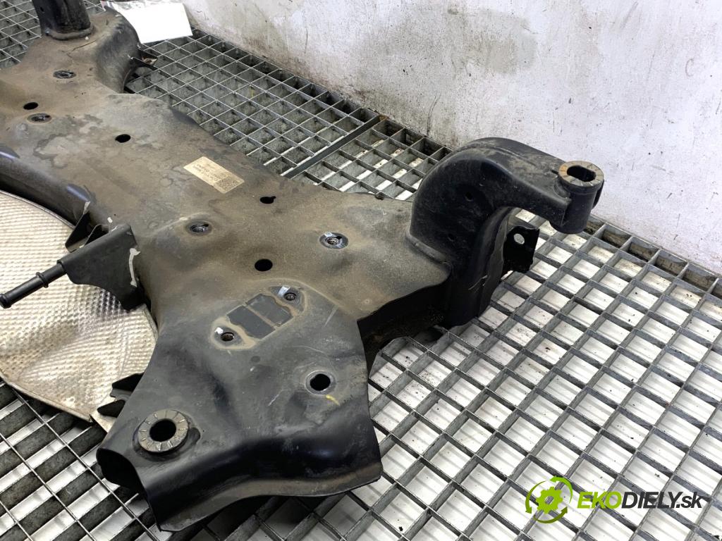 KIA CEED SUV 2021 118 kW 1.5 T-GDI 1482 výztuha pod motor 62401-G4AA0 (Přední výztuha)