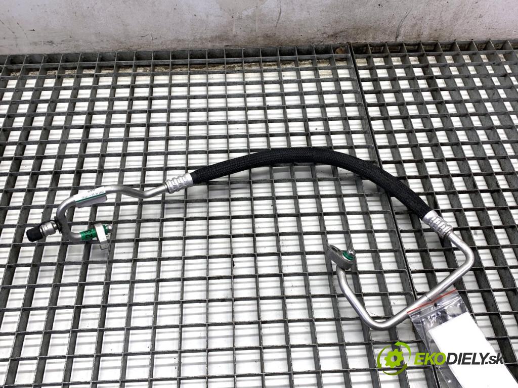 KIA CEED SUV 2021 118 kW 1.5 T-GDI 1482 rúrka klimatizace 97762-G4650 (Trubka klimatizace)