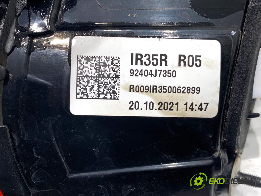 KIA CEED SUV 2021 118 kW 1.5 T-GDI 1482 Svetlo zad pravá vnútorná 92403J7350 (Kľučka dverí ostatné)