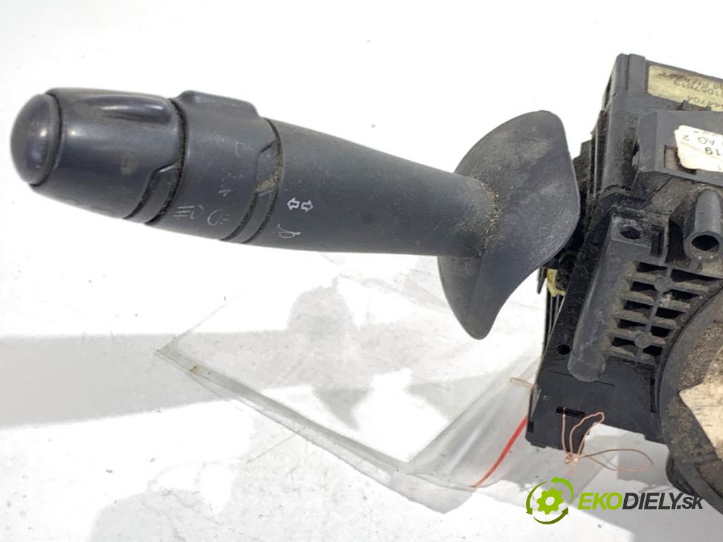 OPEL MOVANO A Autobus 2005 84 kW 2.5 DTI (JD) 2463 Prepínač kombinovaný 8200199519 (Prepínacie páčky pod volantom)