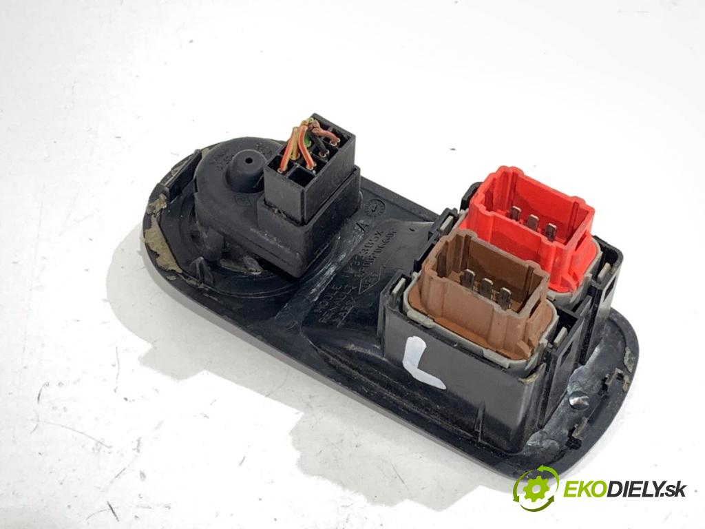 OPEL MOVANO A Autobus 2005 84 kW 2.5 DTI (JD) 2463 Prepínač okien 8200206602 (Prepínacie páčky pod volantom)