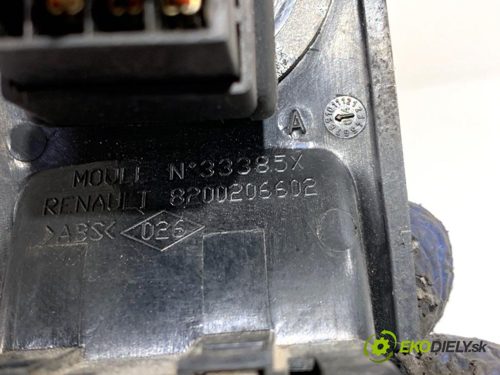 OPEL MOVANO A Autobus 2005 84 kW 2.5 DTI (JD) 2463 Prepínač okien 8200206602 (Prepínacie páčky pod volantom)