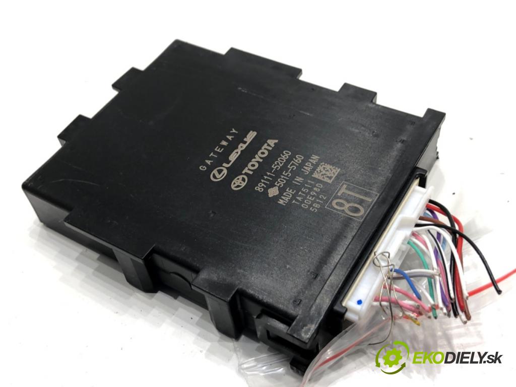 LEXUS LBX  2025 100 kW Hybrid (MAYH10)   (1490 ccm / 100 kW / 136 KM) 1490 Modul GATEWAY 89111-52060
