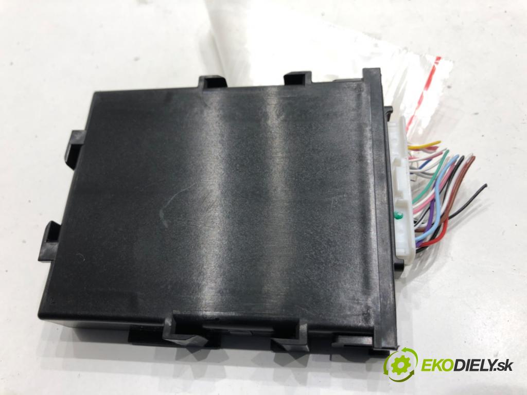 LEXUS LBX  2025 100 kW Hybrid (MAYH10)   (1490 ccm / 100 kW / 136 KM) 1490 Modul GATEWAY 89111-52060