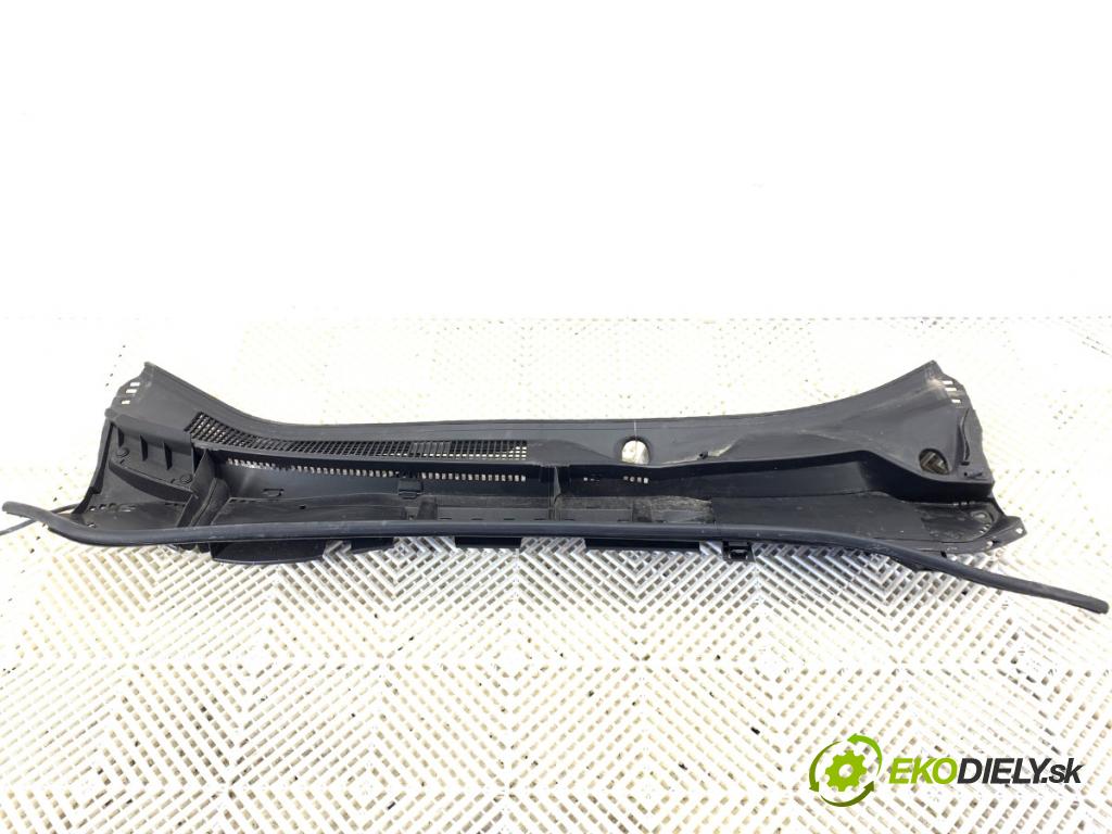 LEXUS LBX  2025 100 kW Hybrid (MAYH10)   (1490 ccm / 100 kW / 136 KM) 1490 Torpédo, plast pod čelné okno 55708-52540 (Torpédo (plast pod čelným sklom))