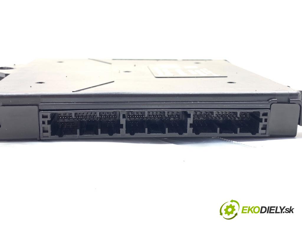 LEXUS LBX  2025 100 kW Hybrid (MAYH10)   (1490 ccm / 100 kW / 136 KM) 1490 modul řídící jednotka 89221-52A41 (Řídící jednotka ostatní)