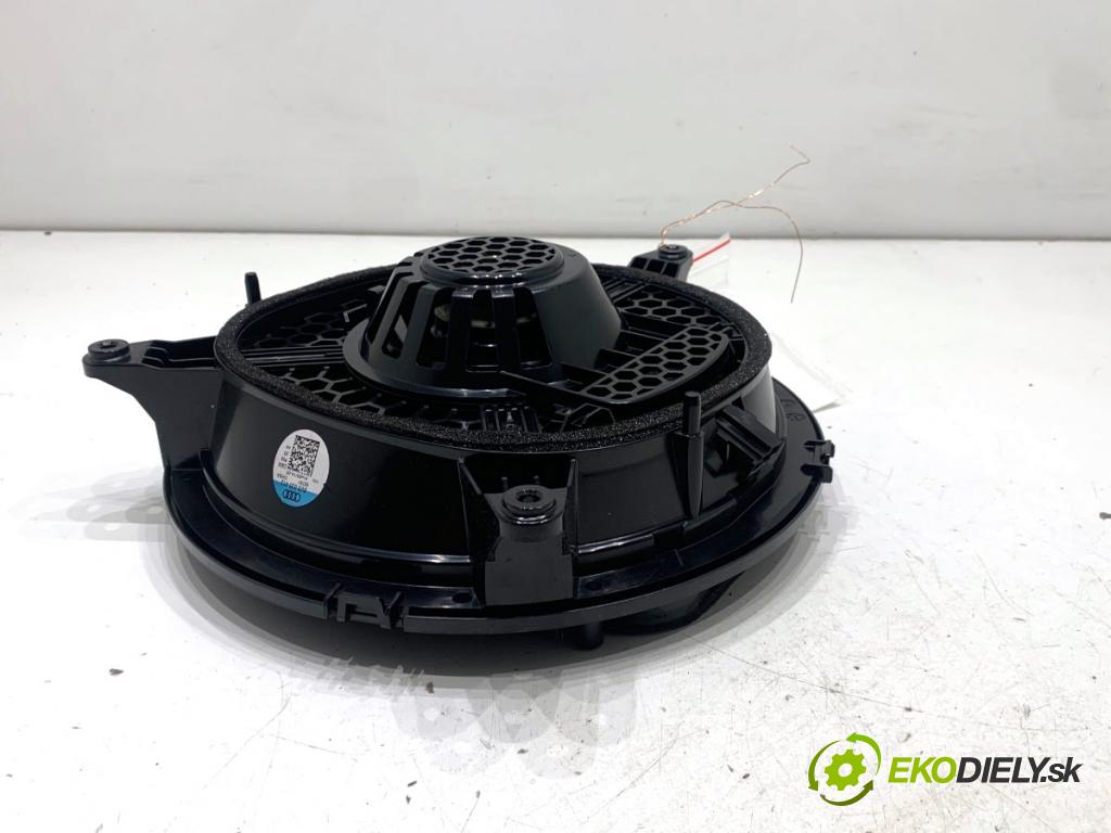 AUDI A3 8V liftback 2014 81 kW 1.6 TDI 1598 subwoofer 8V0035412 (Audio zariadenie)