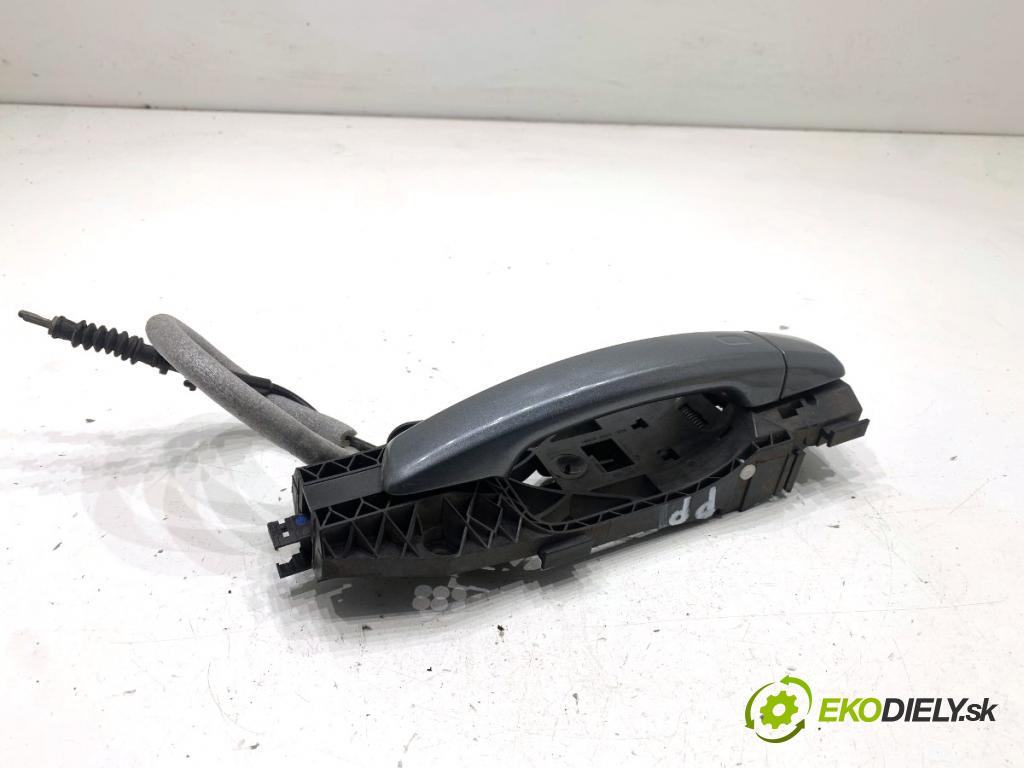 AUDI A3 8V liftback 2014 81 kW 1.6 TDI 1598 Kľučka vonkajšia pravy predný 5N0837017D