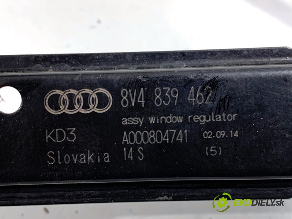 AUDI A3 8V liftback 2014 81 kW 1.6 TDI 1598 Mechanizmus okna pravy zad 8V4839462