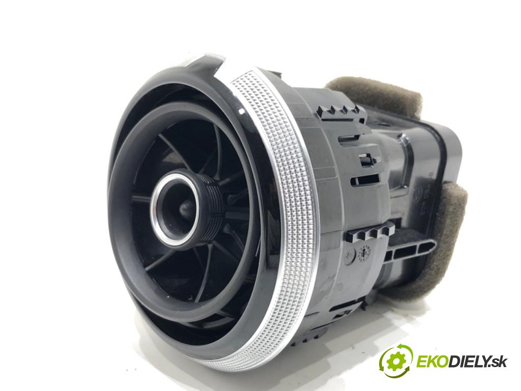 AUDI A3 8V liftback 2014 81 kW 1.6 TDI 1598 Mriežky kúrenia pravy predný 8V0820901A