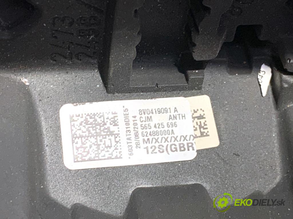 AUDI A3 8V liftback 2014 81 kW 1.6 TDI 1598 volant 8V0419091A (Volant)