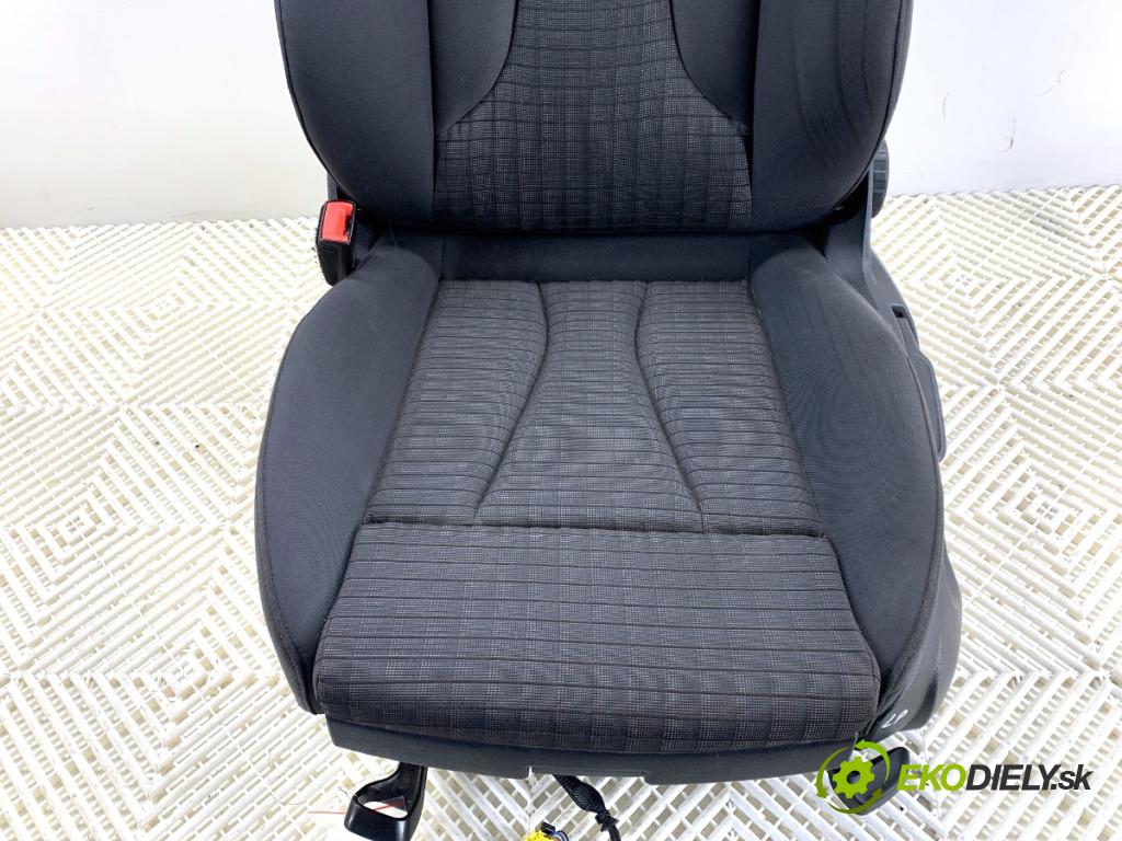 AUDI A3 8V liftback 2014 81 kW 1.6 TDI 1598 Sedadlo ľavy predný