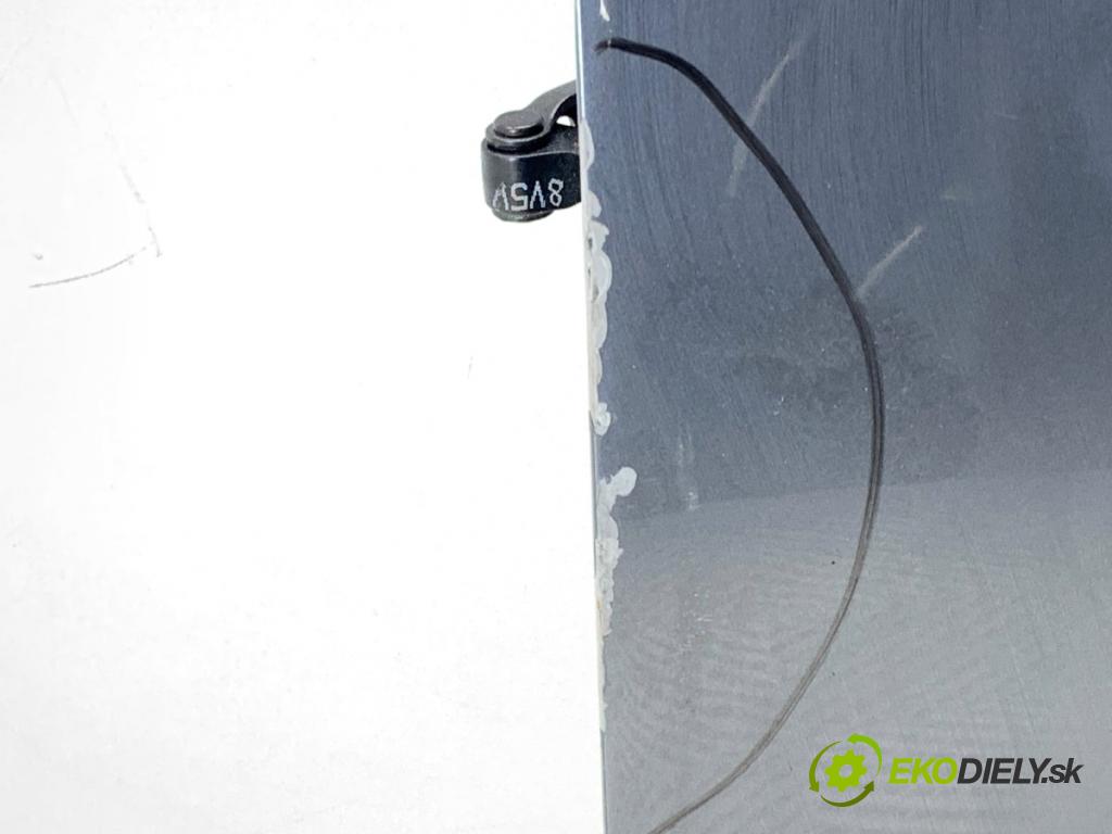 AUDI A3 8V liftback 2014 81 kW 1.6 TDI 1598 dveře levý přední část LX7R: LX7R